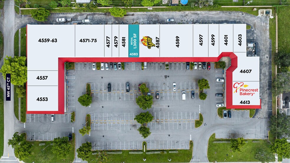 4553-4613 N University Dr, Lauderhill, FL à louer - Plan d’étage - Image 2 de 5