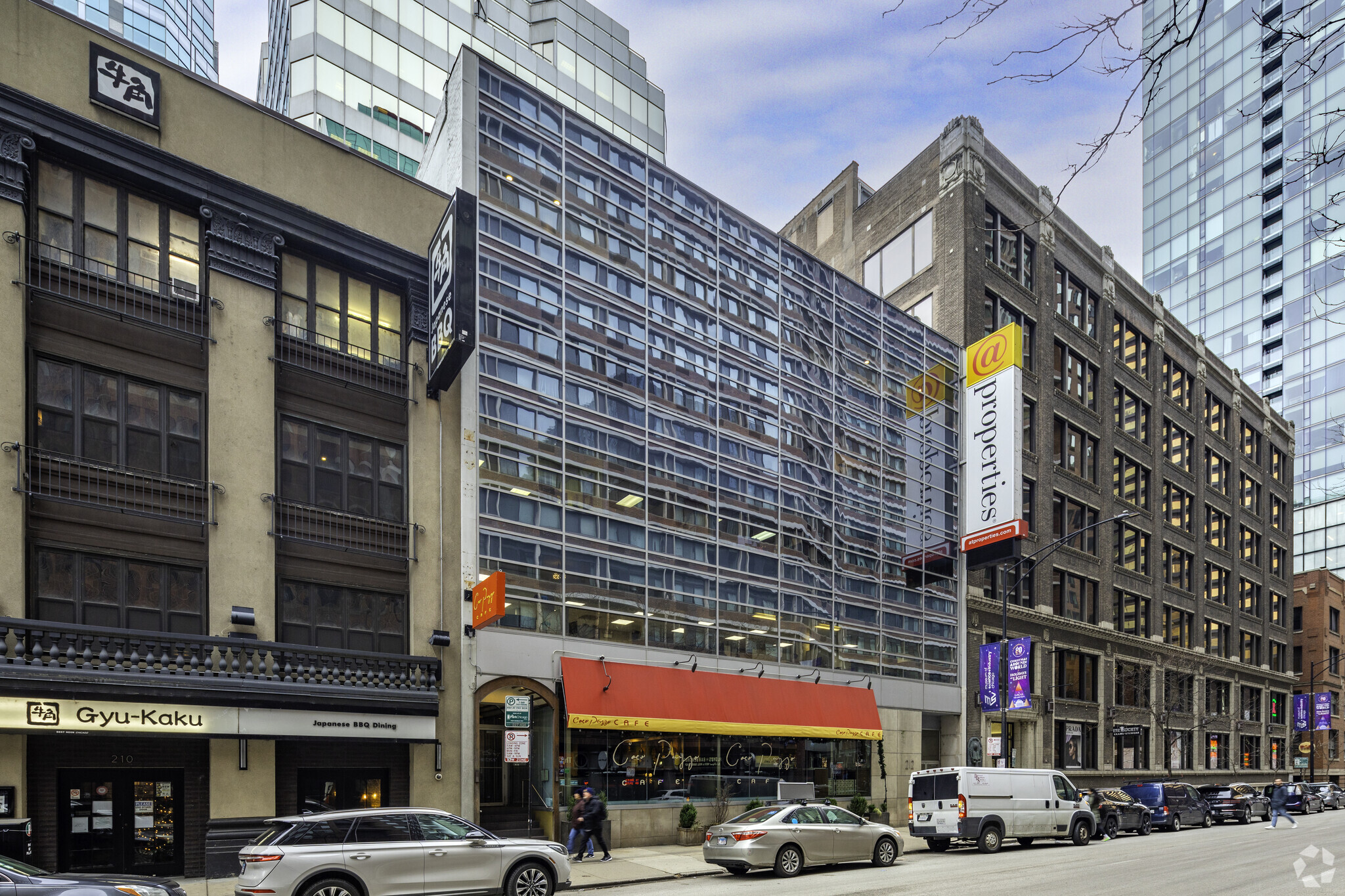 212 E Ohio St, Chicago, IL for lease Building Photo- Image 1 of 28