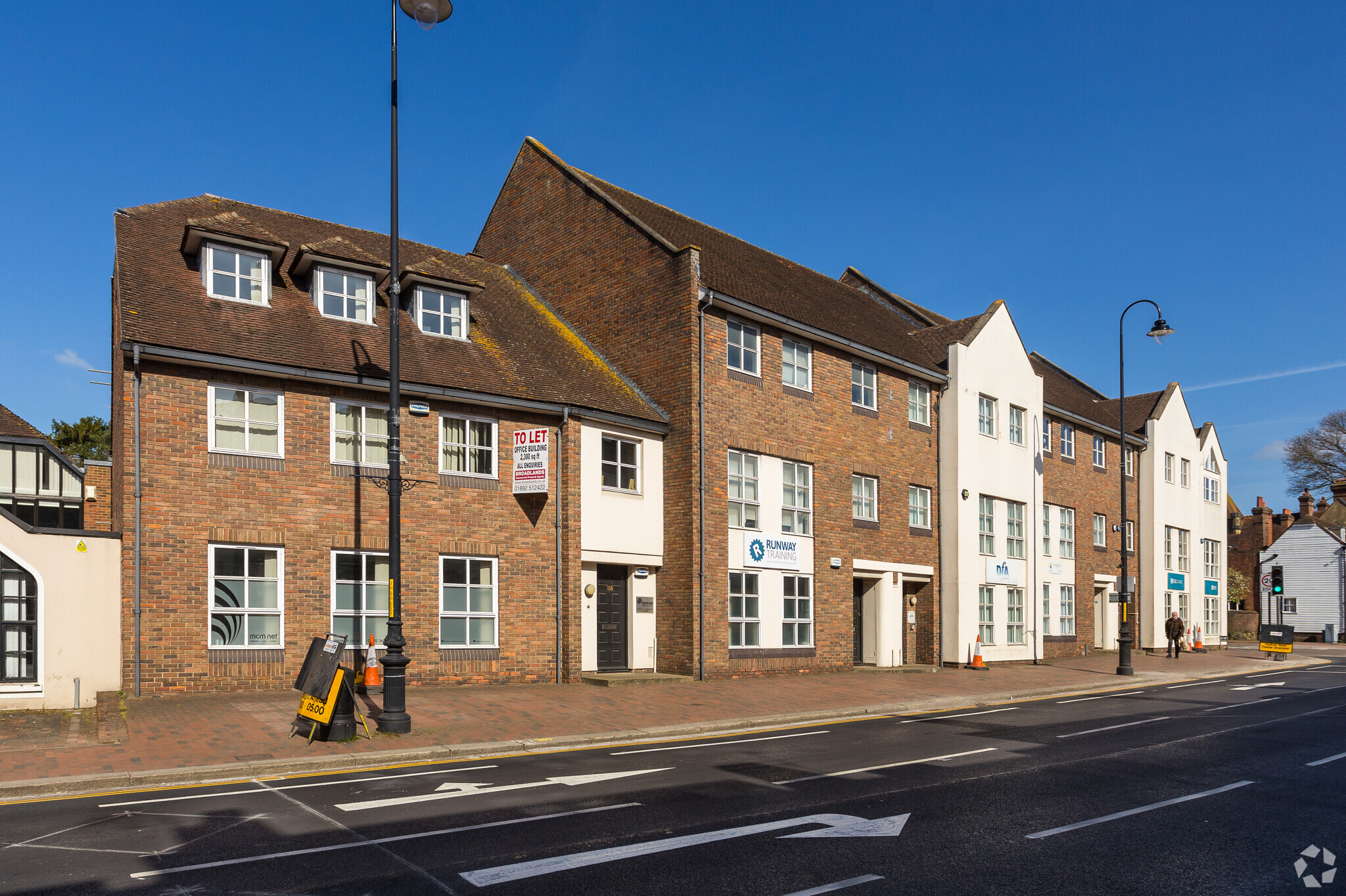 188-198 High St, Tonbridge for lease Primary Photo- Image 1 of 4