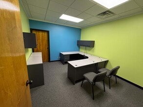 805 Robin St and 406 Airline Highway, Laplace, LA à louer Photo intérieure- Image 1 de 15