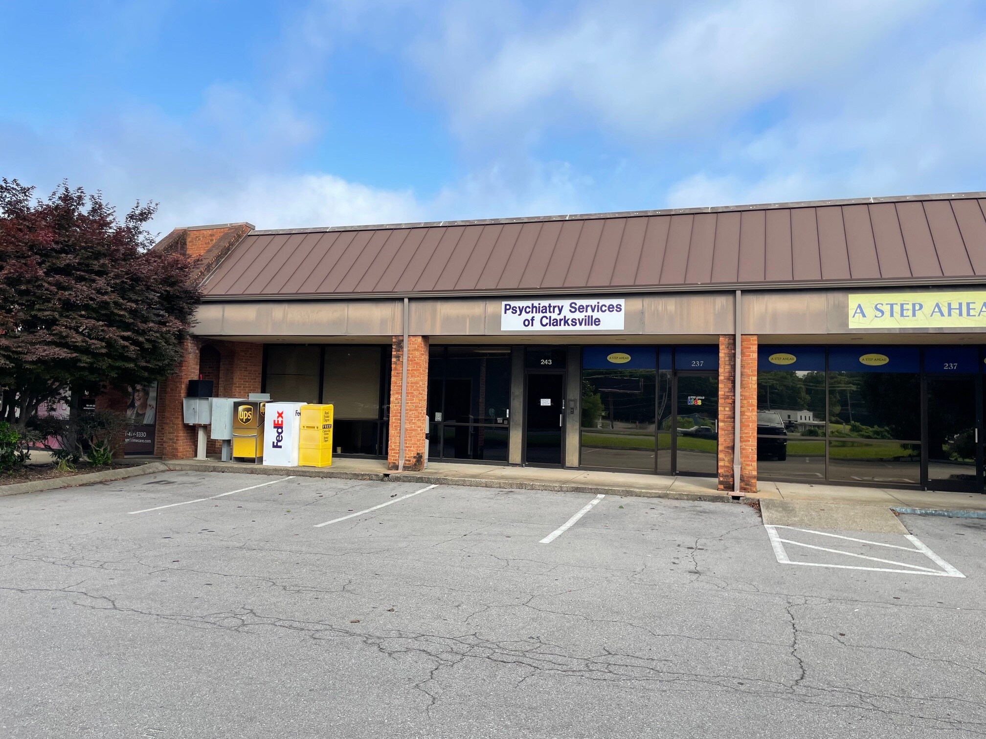 209-243 Dover Rd, Clarksville, TN à vendre Photo du bâtiment- Image 1 de 1
