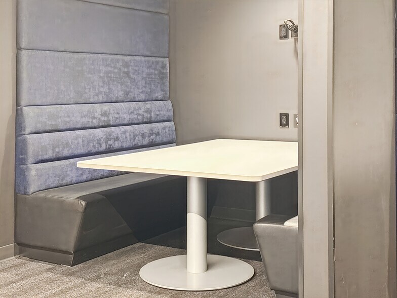 232 3rd St N, La Crosse, WI à louer - Photo intérieure - Image 3 de 24