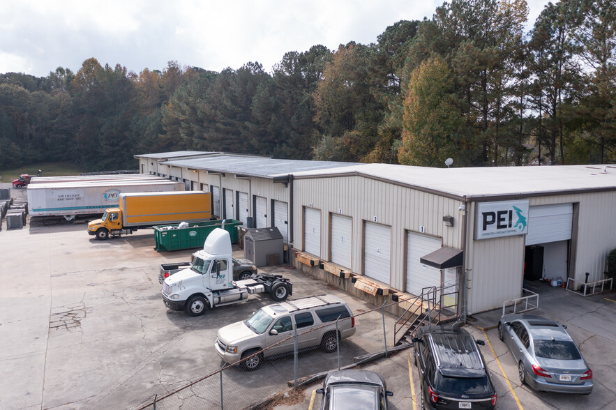 598 Red Oak Rd, Stockbridge, GA for lease - Building Photo - Image 2 of 5