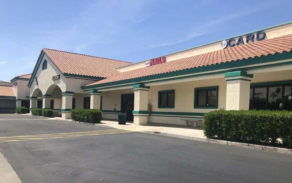 538 S Gilbert Rd, Gilbert, AZ for lease - Building Photo - Image 2 of 3