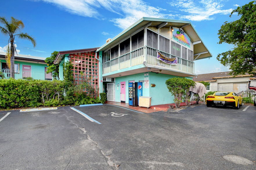 901 S Federal Hwy, Lake Worth, FL for sale - Building Photo - Image 3 of 38