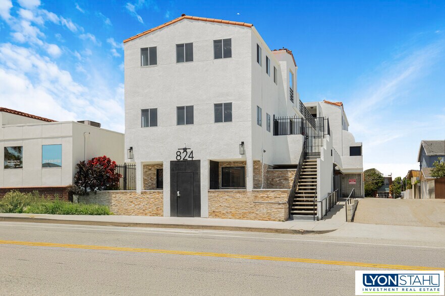 824 W 9th St, San Pedro, CA à louer - Photo du bâtiment - Image 1 de 5