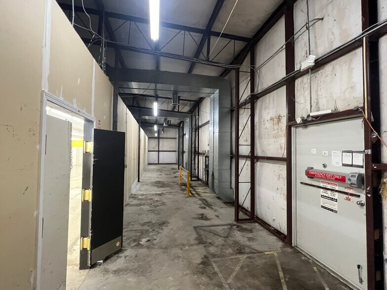 1800 E River St, Eureka, KS à louer - Photo intérieure - Image 3 de 5