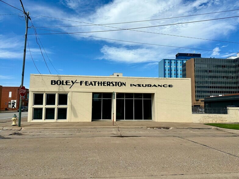 705 Lamar St, Wichita Falls, TX à vendre - Photo du bâtiment - Image 2 de 45