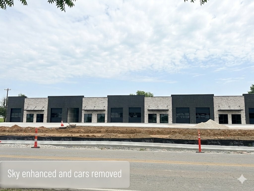 296 S Barrington Rd, Tontitown, AR for lease Building Photo- Image 1 of 14