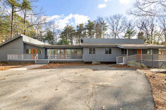 398 Essex St, Beverly, MA à vendre Photo du bâtiment- Image 1 de 1