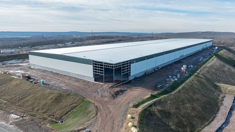 Route 424 and I-81, Hazle Township, PA à louer - Aérien - Image 3 de 3