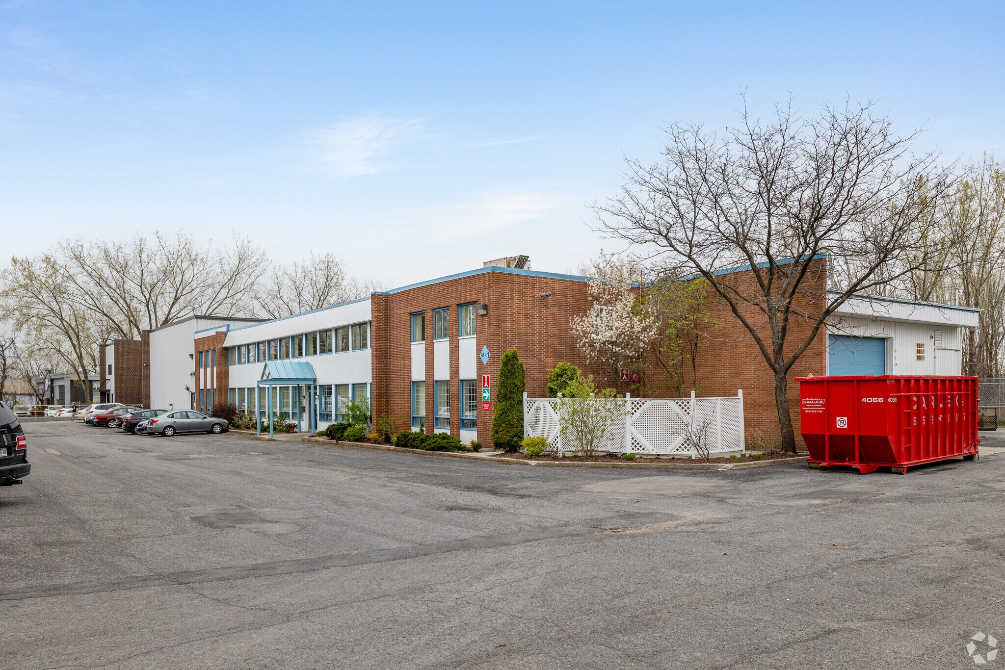 91 Rue de la Barre, Boucherville, QC for sale Primary Photo- Image 1 of 1