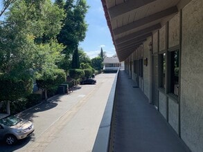 17632 Irvine Blvd, Tustin, CA for lease Building Photo- Image 2 of 3