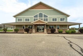 More details for 394 Woodland Dr, Fergus Falls, MN - Health Care for Sale