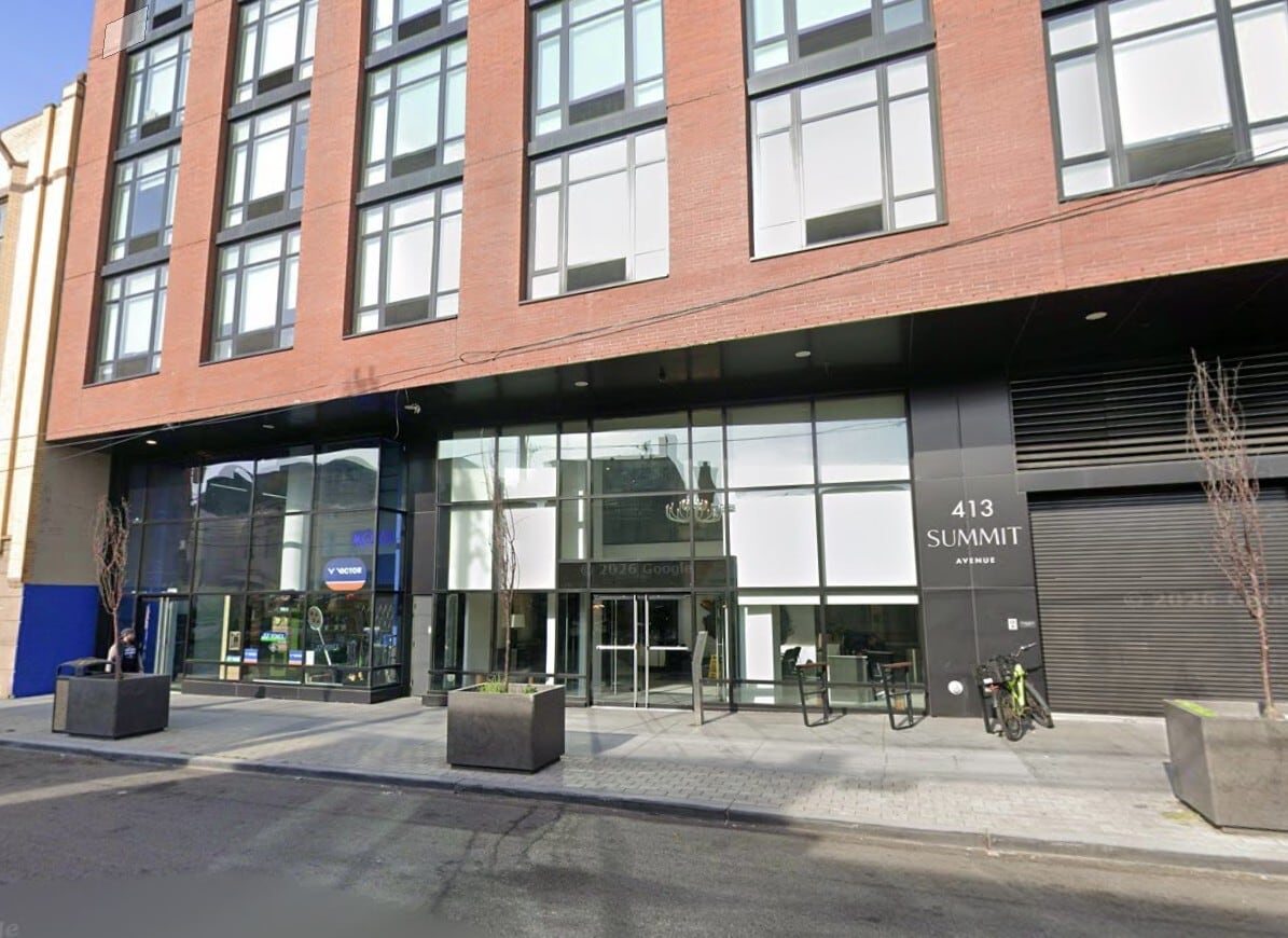 413 Summit Ave, Jersey City, NJ à louer Photo du bâtiment- Image 1 de 5
