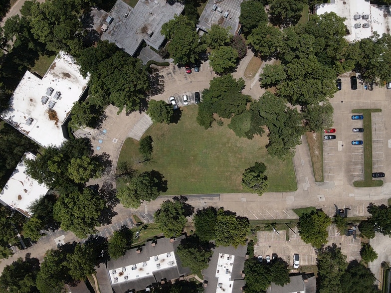 Sylvanfield Dr, Houston, TX for sale - Building Photo - Image 3 of 9
