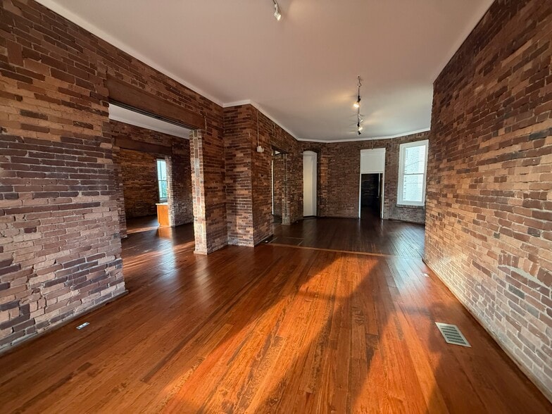 509 3rd Ave S, Nashville, TN for lease - Interior Photo - Image 3 of 9