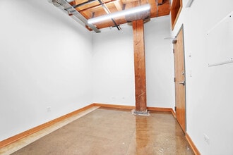 1800-1814 W Cuyler Ave, Chicago, IL à louer Photo intérieure- Image 2 de 3