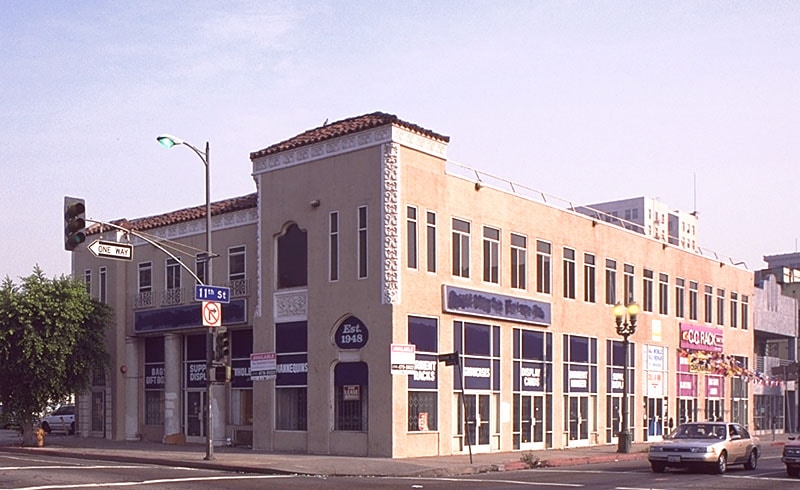 1058-1060 S Olive St, Los Angeles, CA for sale - Building Photo - Image 2 of 9