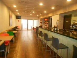 Commerce de détail dans Artés, Barcelona à louer Photo intérieure- Image 1 de 8