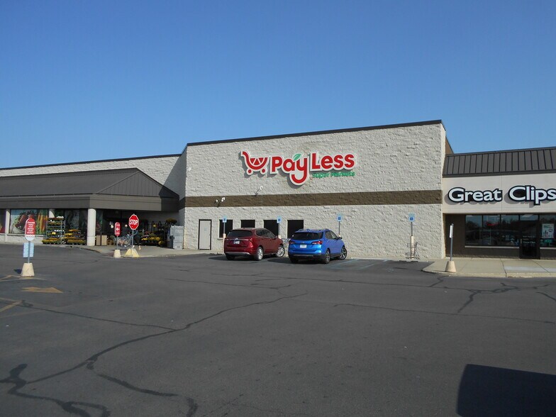 1500 W McGalliard Rd, Muncie, IN à louer - Photo du bâtiment - Image 3 de 6