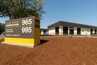 Plus de détails pour 965 Tyinn St, Eugene, OR - Industriel à louer