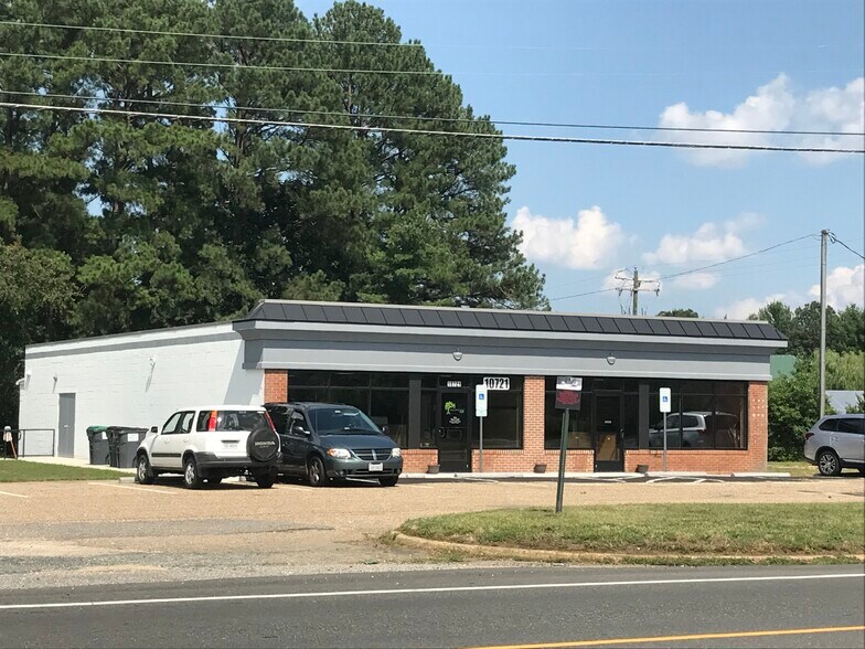 10721 Tidewater Trl, Fredericksburg, VA à louer - Photo du bâtiment - Image 3 de 4