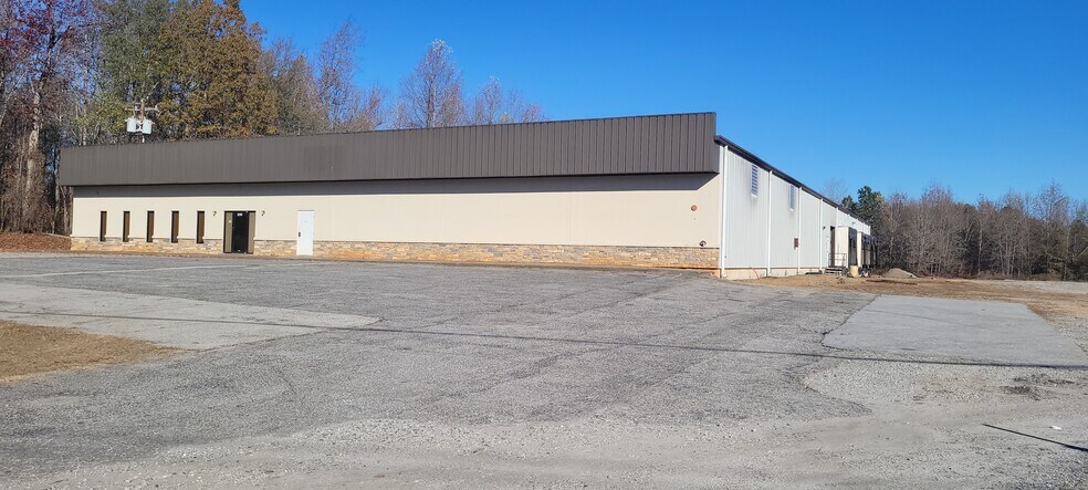 1054 Canaan Rd, Roebuck, SC à louer - Photo du bâtiment - Image 2 de 12