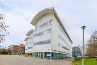 Plus de détails pour 59 Walton St, Aylesbury - Coworking à louer