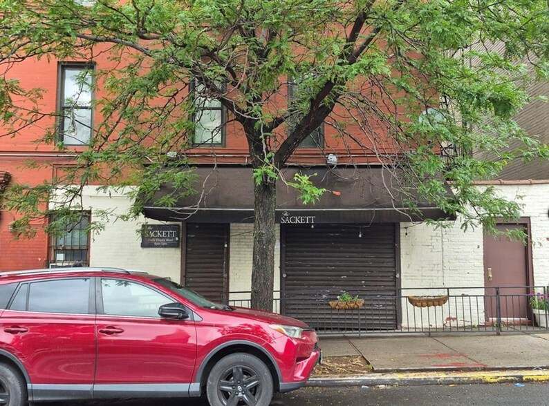 661 Sackett St, Brooklyn, NY à louer - Photo du bâtiment - Image 3 de 6