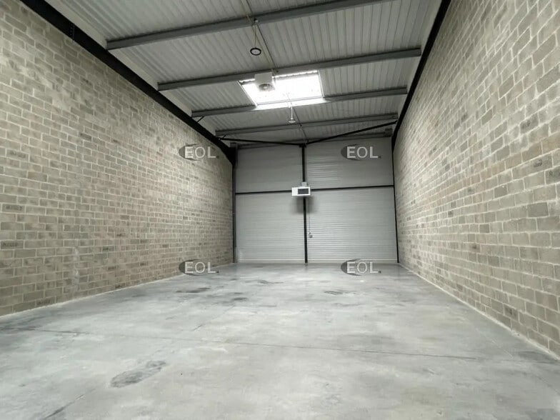 Local d'activités dans Montmagny à vendre - Photo intérieure - Image 3 de 9