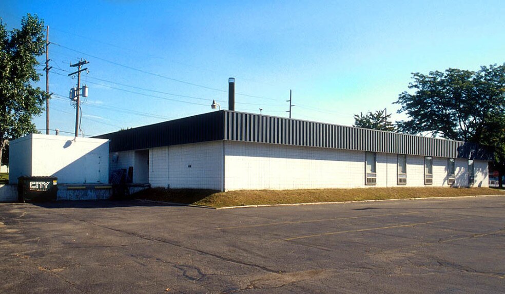 900 Auburn Rd, Pontiac, MI à vendre - Autre - Image 2 de 4