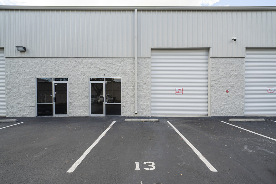 7307 Sandscove Ct, Winter Park, FL for lease - Building Photo - Image 2 of 24
