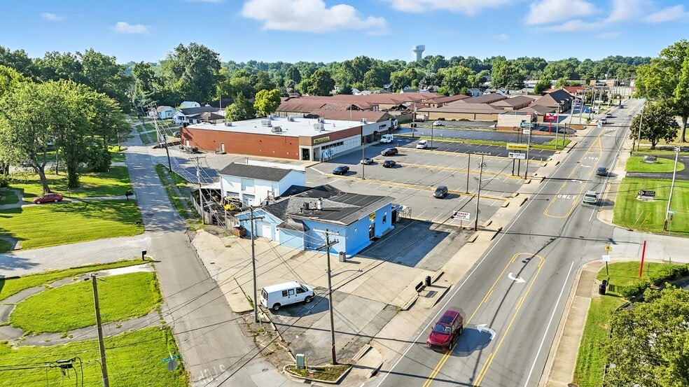 2668 Charlestown Rd, New Albany, IN for sale - Building Photo - Image 3 of 30