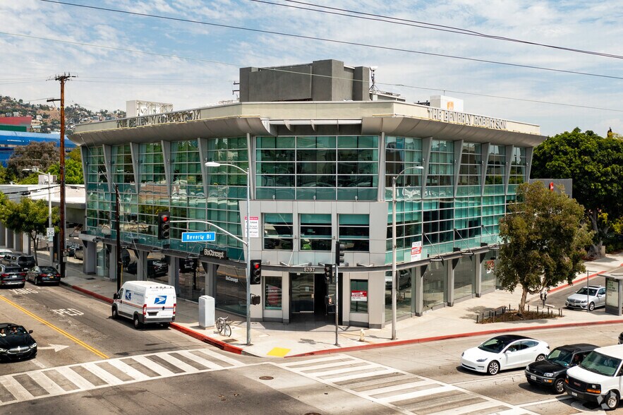 8789-8797 Beverly Blvd, West Hollywood, CA à louer - Photo du bâtiment - Image 2 de 15
