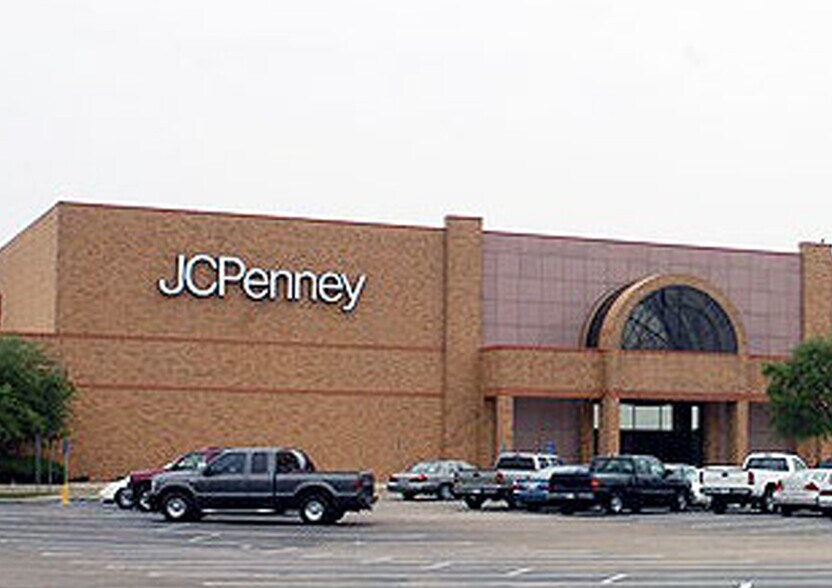 5725 Johnston St, Lafayette, LA à louer - Photo du bâtiment - Image 2 de 4