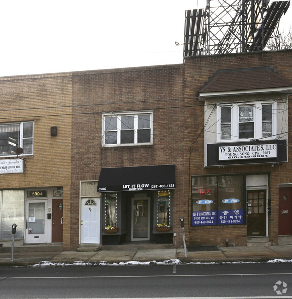 8906 W Chester Pike, Upper Darby, PA for sale - Building Photo - Image 1 of 1