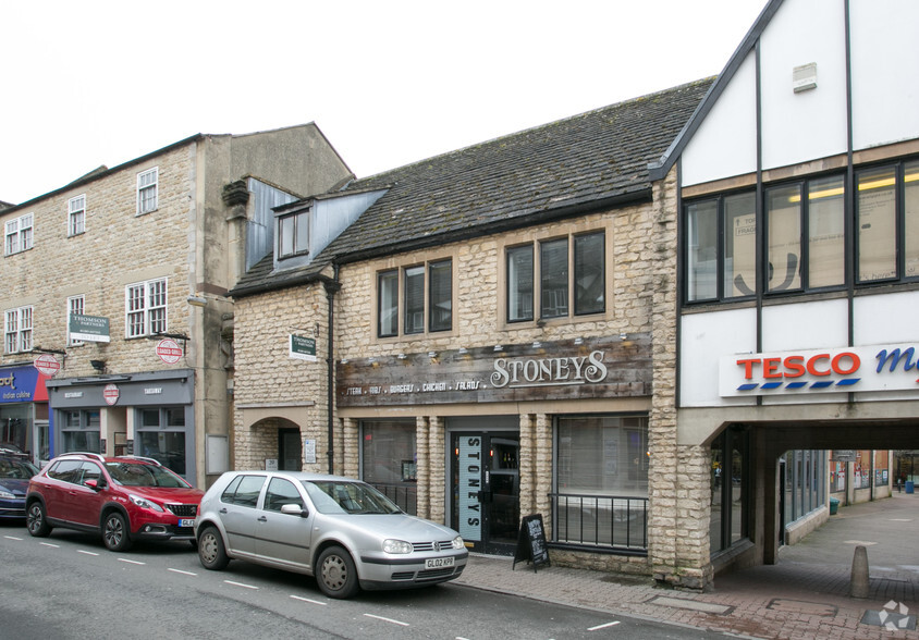 39 Castle St, Cirencester à louer - Photo principale - Image 1 de 3