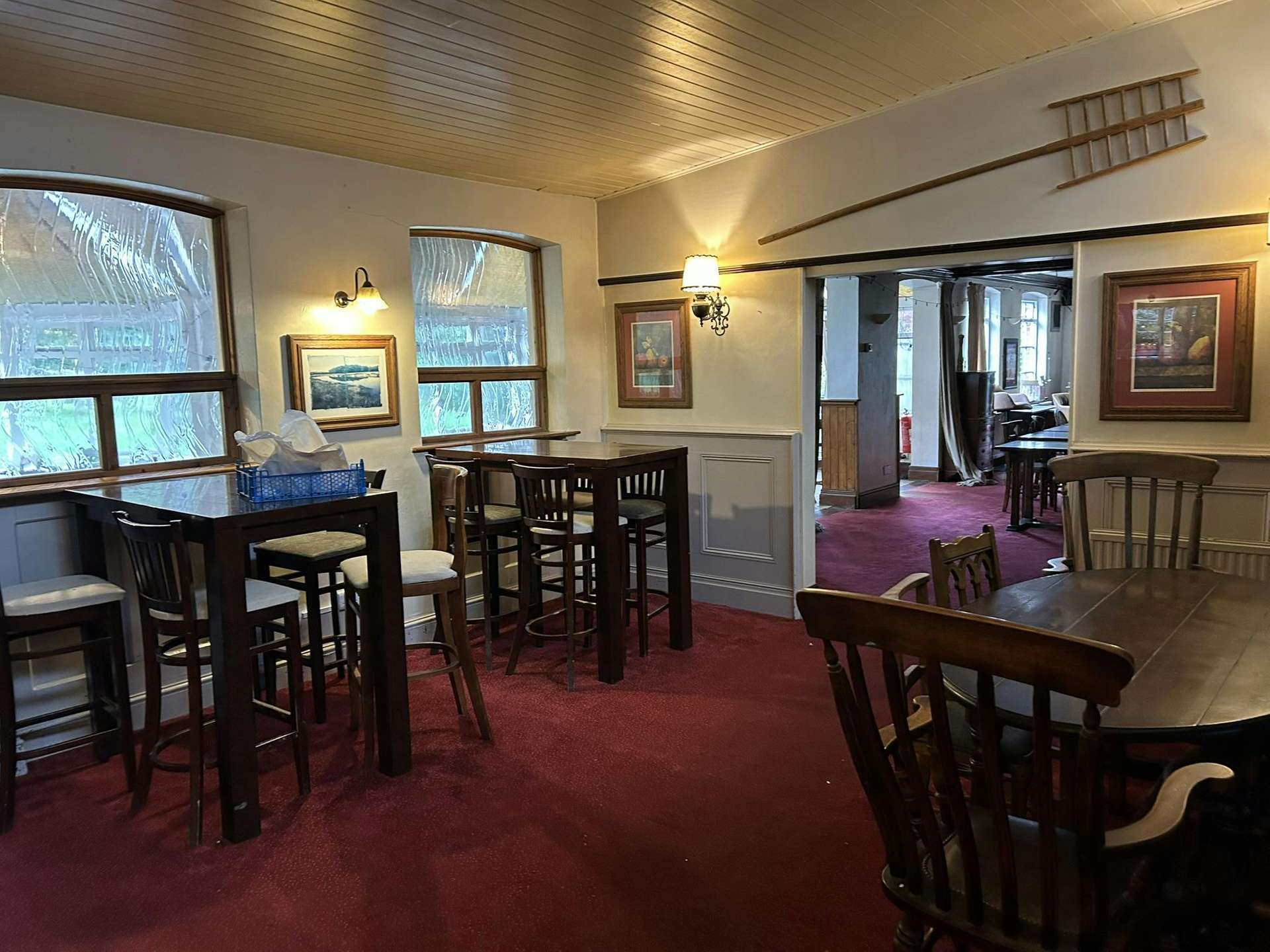 Stane St, Ockley à louer Photo intérieure- Image 1 de 2