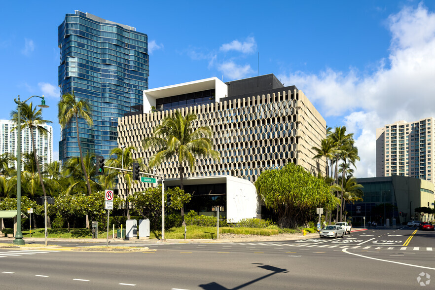 1240 Ala Moana Blvd, Honolulu, HI à louer - Photo du bâtiment - Image 2 de 6