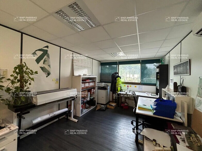 Flex in Mérignac for lease - Interior Photo - Image 3 of 19