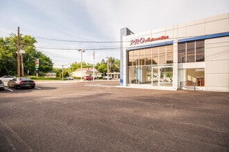 191 W Main St, Dudley, MA for lease Interior Photo- Image 2 of 31