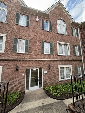Plus de détails pour 8401-8427 Dorsey Cir, Manassas, VA - Bureau à vendre