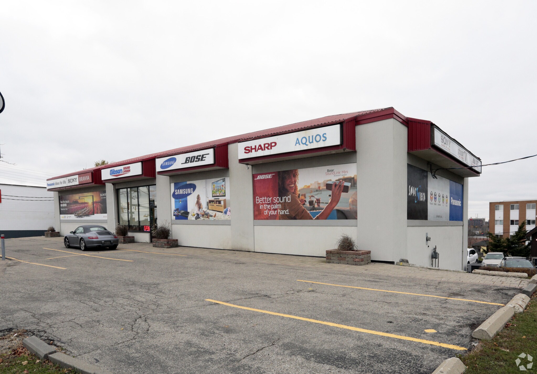 25 Columbia St E, Waterloo, ON à vendre Photo principale- Image 1 de 1