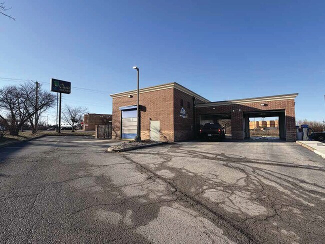 More details for 25 Jiffy St, Wentzville, MO - Specialty for Sale