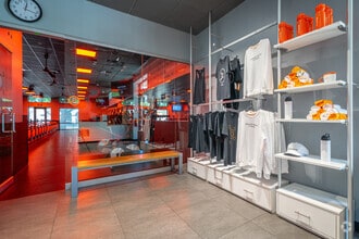 3415 Louisiana St, Houston, TX for lease Interior Photo- Image 2 of 6