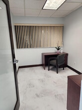 225 Gordons Corner Rd, Manalapan Township, NJ for lease Interior Photo- Image 2 of 7