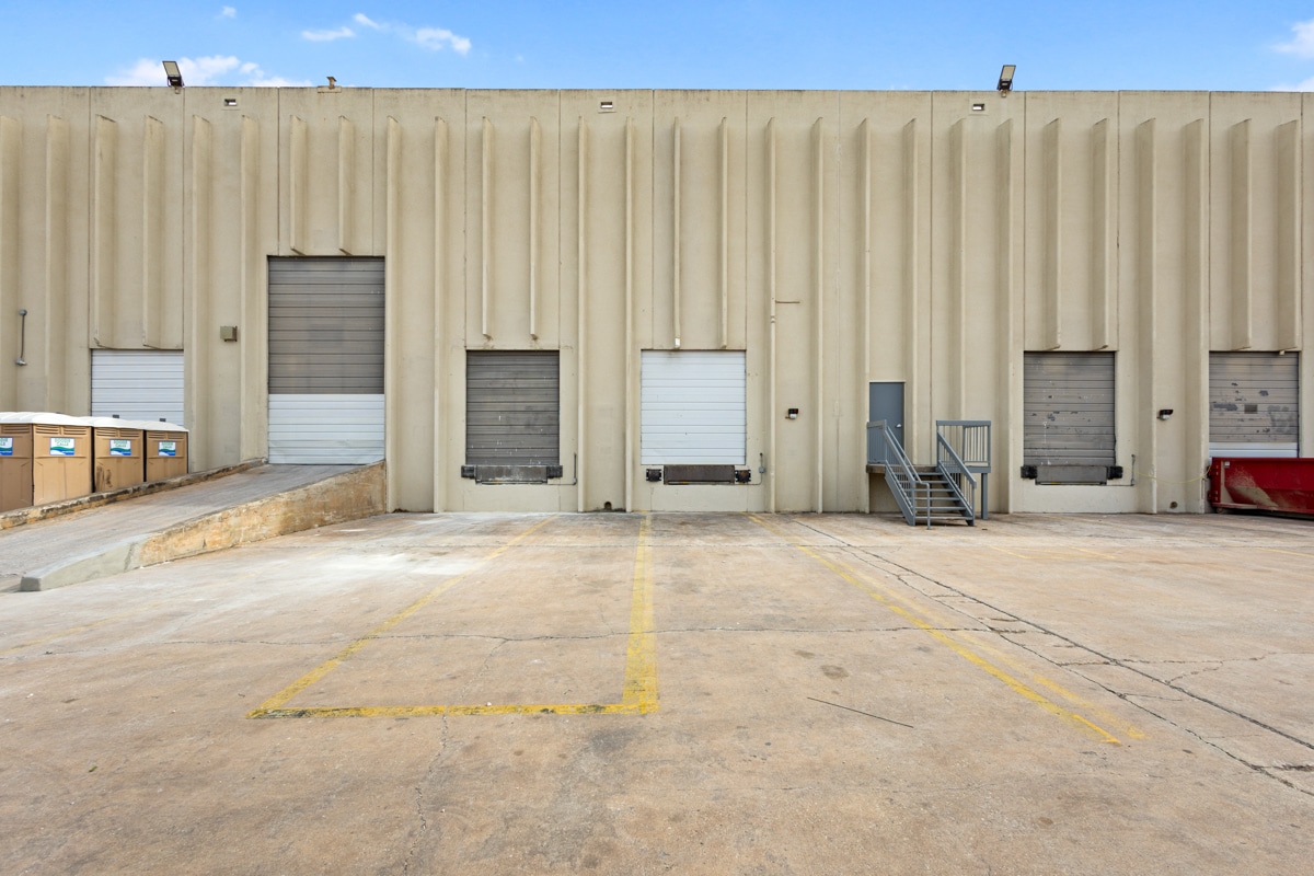 12317 Technology Blvd, Austin, TX for lease Interior Photo- Image 1 of 11
