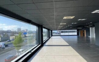 Plus de détails pour Bureau, Industriel à louer