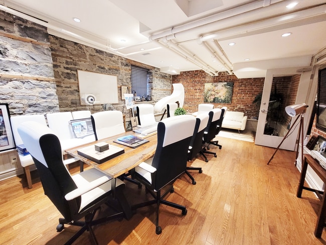 More details for 250 Somerset St W, Ottawa, ON - Office for Lease